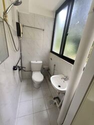 Sims Avenue (D14), Apartment #561771141